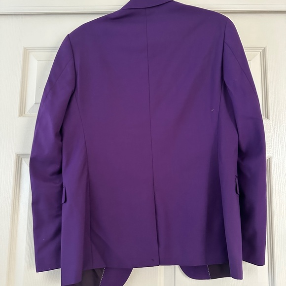 Blazer - Picture 2 of 4